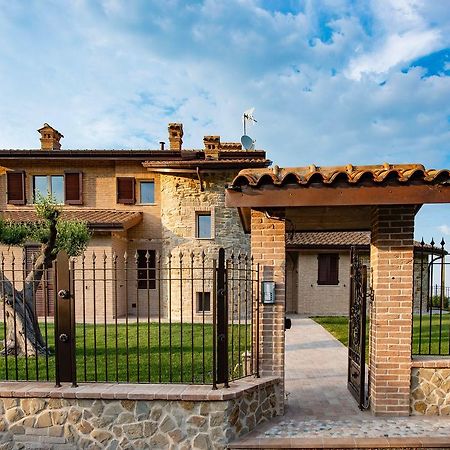 Offagna B&B Madonna Carradori Country מראה חיצוני תמונה