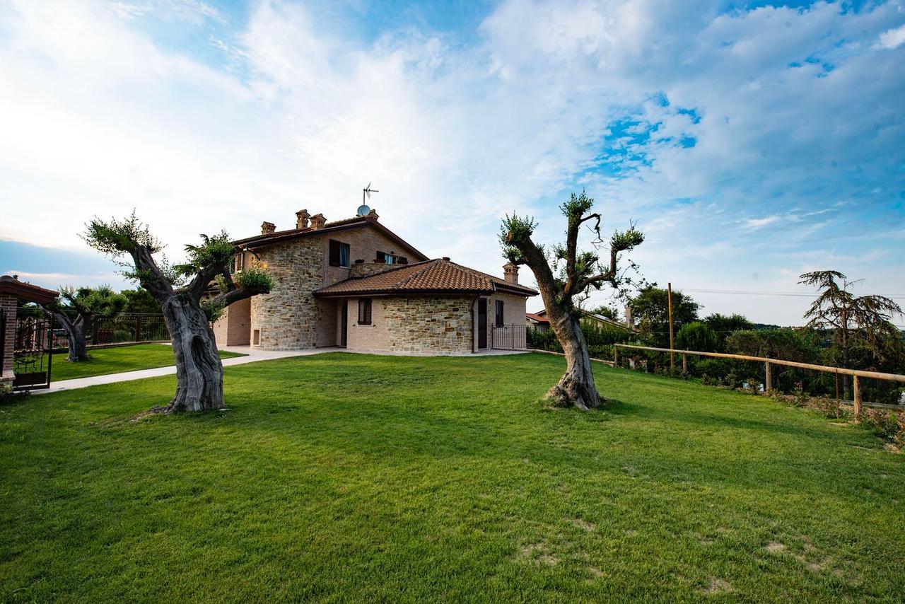 Offagna B&B Madonna Carradori Country מראה חיצוני תמונה