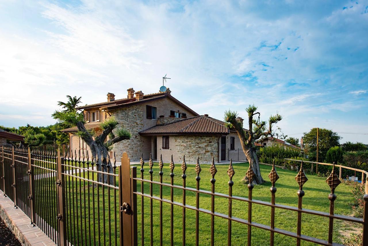 Offagna B&B Madonna Carradori Country מראה חיצוני תמונה